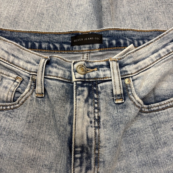 Silver Jeans Straight Leg Silver and Blue Denim - Picture 3 of 5